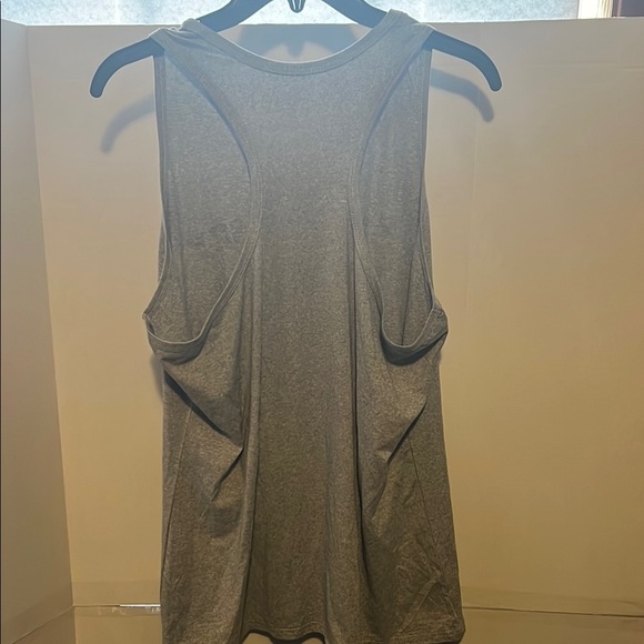 Gray Racer Back Tank Top NWOT - Picture 3 of 3